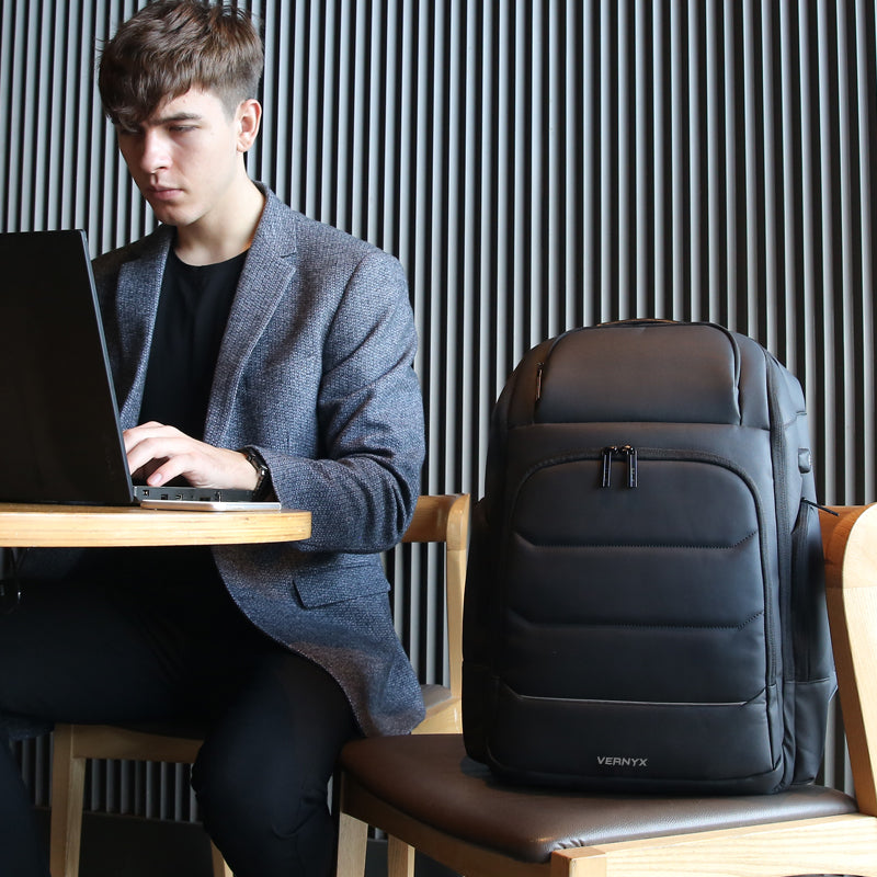 Tas Ransel Punggung Pria Vernyx Guardian X Backpack - VERNYX