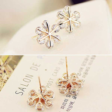 Aksesoris Anting Wanita Vernyx Snowflakes - VERNYX