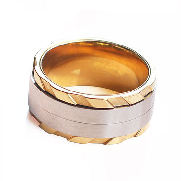 Perhiasan Cincin Stainless Pria Vernyx Golden Trax - VERNYX