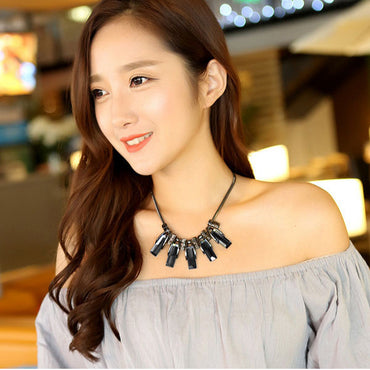 Aksesoris Kalung Wanita Vernyx Crixalist Holo - VERNYX