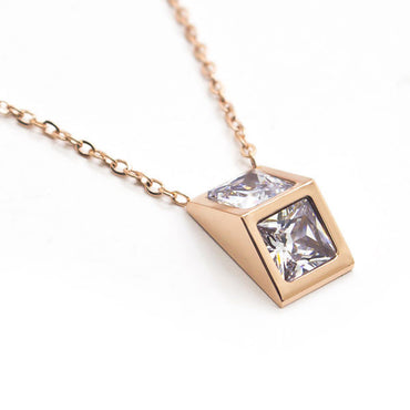 Perhiasan Kalung Wanita Stainless Vernyx Shrine - VERNYX
